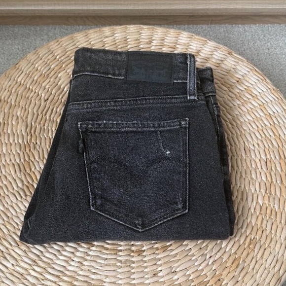 Levi's 711 Mid Rise Skinny Jeans - Picture 1 of 5